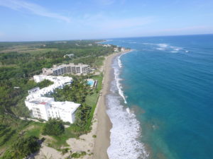 Desde el proyecto Punta Goleta que elimino el acceso a la playa hasta la Cienaga de Cabarete son casi 2 kilometros sin acceso.